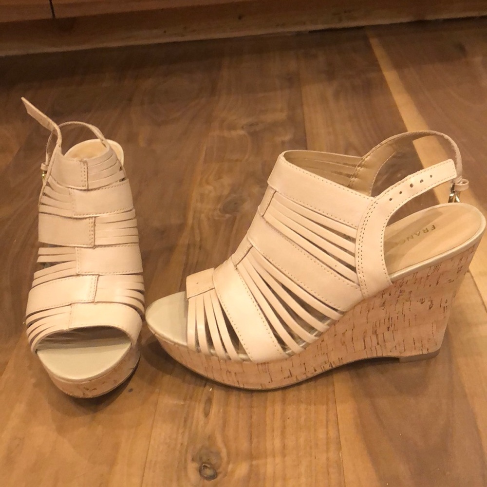 NWOT - Franco Sarto wedges shooties - cork heel